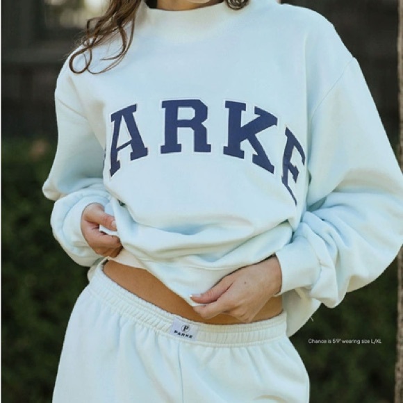 PARKE Classic White Sweatshirt - Picture 4 of 4